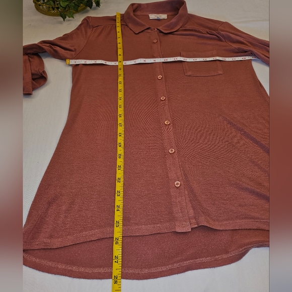 💵3/$20 Pink Rose Lightweight Mauve Button UpShirt - Picture 5 of 15
